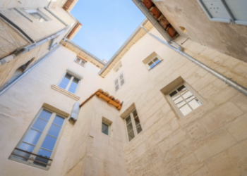 Avignon, où se cachent les hôtels particuliers ?