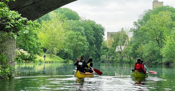 Découverte de Roquemaure en canoë