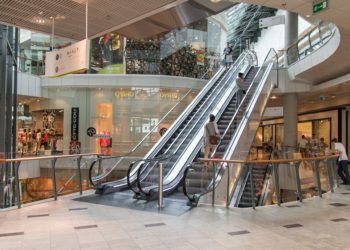 Vaucluse : de nouveaux centres commerciaux concernés par le pass sanitaire