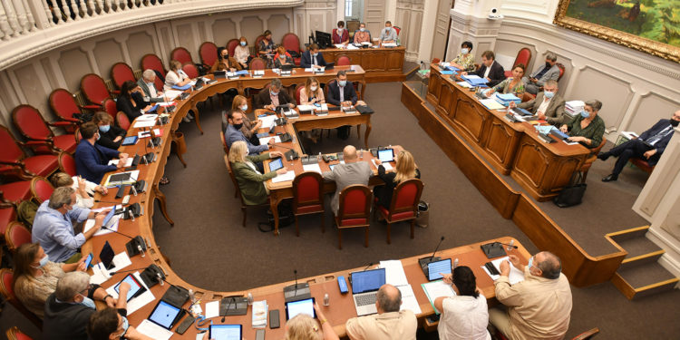 Gel : le département de Vaucluse attribue une aide de 1000€ par agriculteur