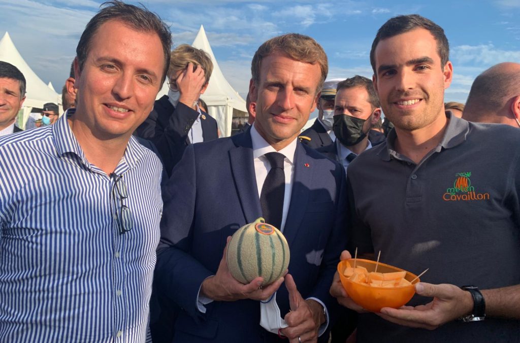 Emmanuel Macron déguste le Melon de Cavaillon -