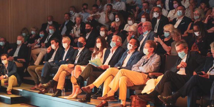 Les quatre candidats à la primaire de droite à Lourmarin