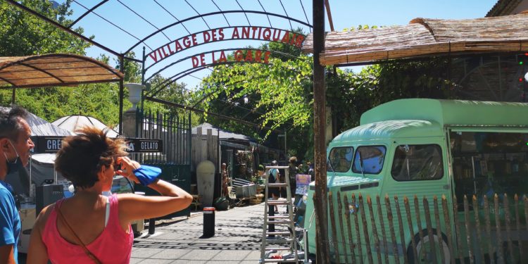 Isle-sur-la-Sorgue : la plus grande concentration européenne de marchands d’antiquités dès le 29 octobre