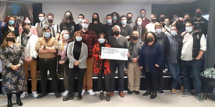 Le Crédit Agricole Alpes Provence remet une dotation à ‘Game academy’