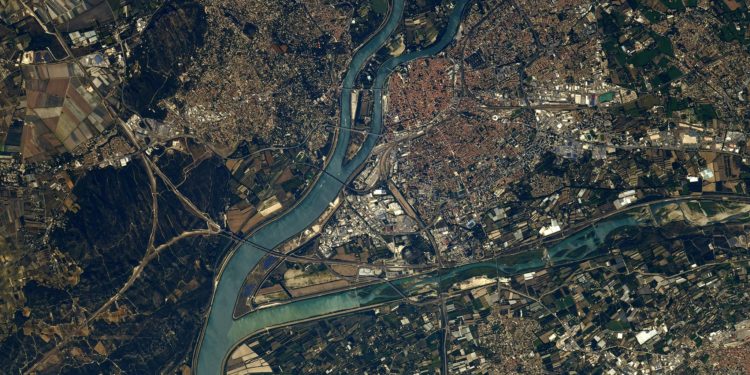 Avignon vue par Thomas Pesquet