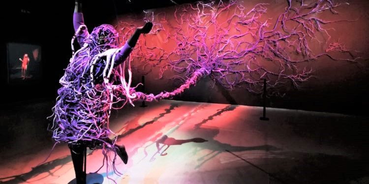 Pourquoi l’exposition ‘Re-création’ à Apt est si puissante