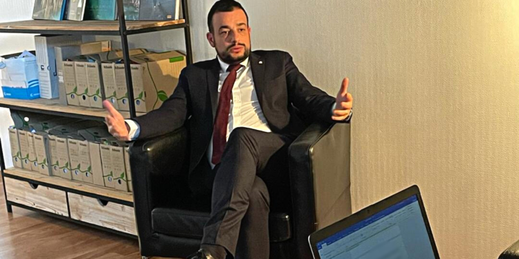 Maison commune : coloc’ solidaire ou copropriété périlleuse ?