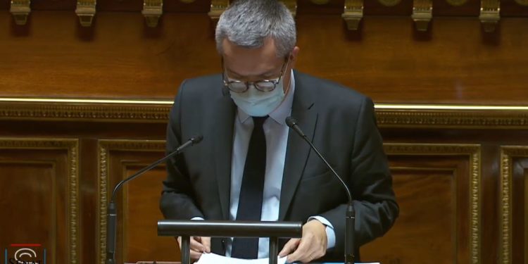 Jean-Baptiste Blanc : « Le Père Noël Macron confond le calendrier de l’Avent avec le calendrier électoral »