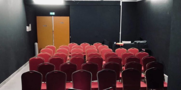 Le théâtre ‘Le vieux sage’ à Avignon menacé de disparition