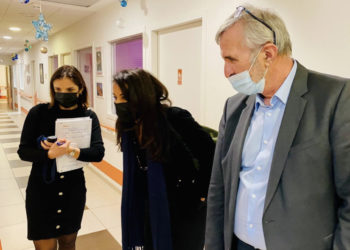 Souad Zitouni, députée de Vaucluse soutient l’Hôpital et les Ehpad