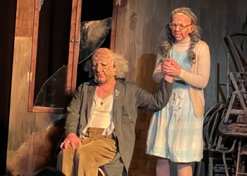 Avignon, Théâtre du Chêne noir, Les chaises de Ionesco balancent un max ! Et encore cet aprèm…