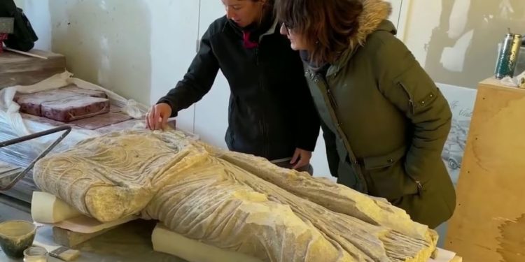 (Vidéo) Une nouvelle statue découverte à Vaison-la-Romaine