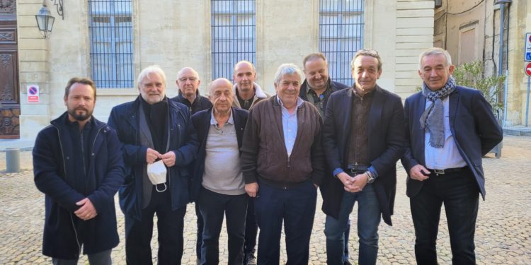 Les maires de Vaucluse se répartissent les parrainages