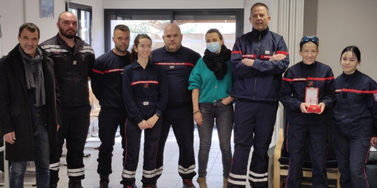 Bédoin : Elodie Trolet reçoit la médaille de la Ville