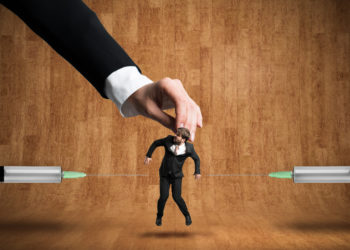 Passe vaccinal en entreprise : que dit la loi ?