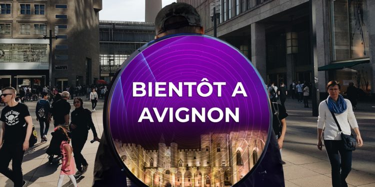 Holoboost réinvente l’homme-sandwich en version 3D