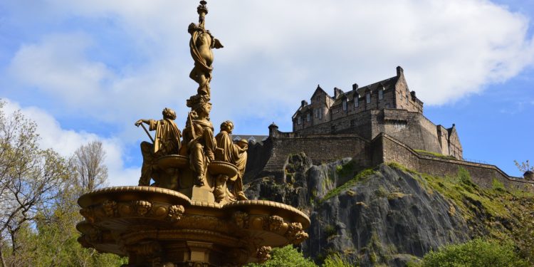 Aéroport de Nîmes : après l’Irlande, place à l’Ecosse