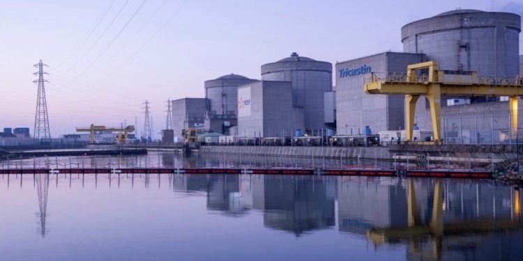 Centrale du Tricastin : plus de 40 postes en alternance à pourvoir