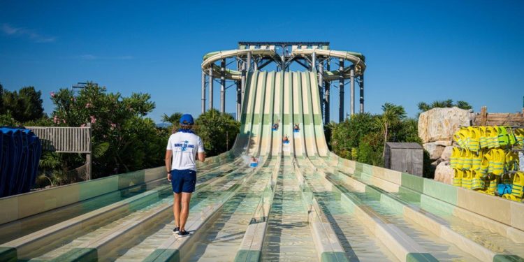 Monteux : Wave island lance le recrutement de 300 emplois saisonniers