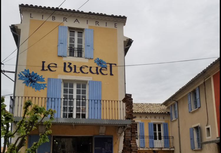 Banon, Artothèque vous invite à découvrir deux artistes à la Librairie Le Bleuet Banon, Artothèque vous invite à découvrir deux artistes à la Librairie Le Bleuet