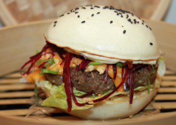 Christophe Boyer, chef à Violès, est finaliste de la coupe de France du burger