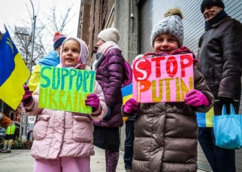 Avignon : un violon contre un missile