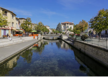 Isle-sur-la-Sorgue : le centre-ville redevient piéton !