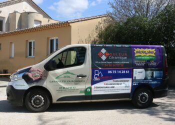 Vaison Ventoux : un minibus pour les activités extrascolaires des jeunes