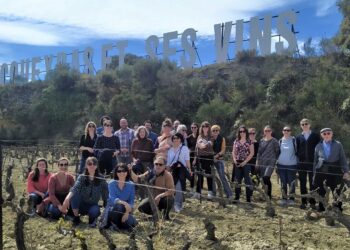 L’équipe du Festival d’Avignon visite le vignoble de Vacqueyras