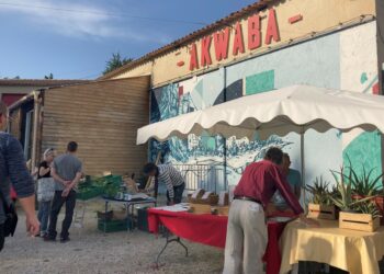 Châteauneuf-de-Gadagne : Akwaba fait son marché 100% local tous les vendredis