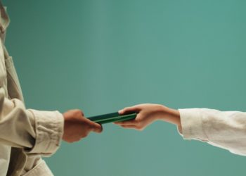 Villeneuve-lès-Avignon : la mairie récupère vos vieux téléphones