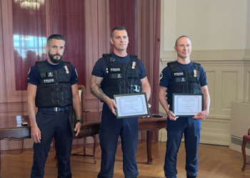 Le Pontet : la médaille du courage décernée à 3 policiers municipaux