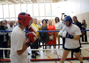 Le lycée viticole d’Orange inaugure son gymnase