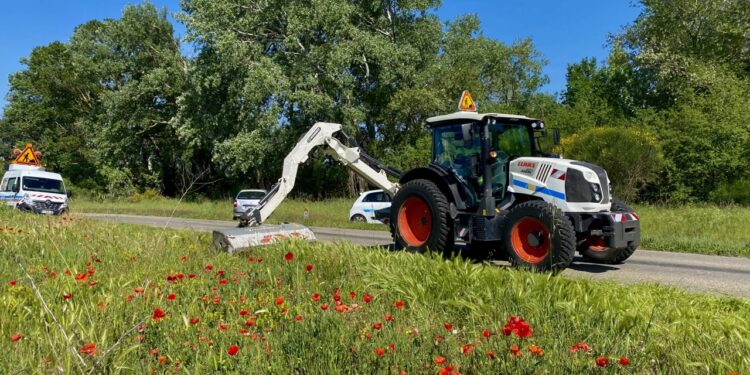 Le Vaucluse opte pour un fauchage ‘raisonné’ des abords de ses routes