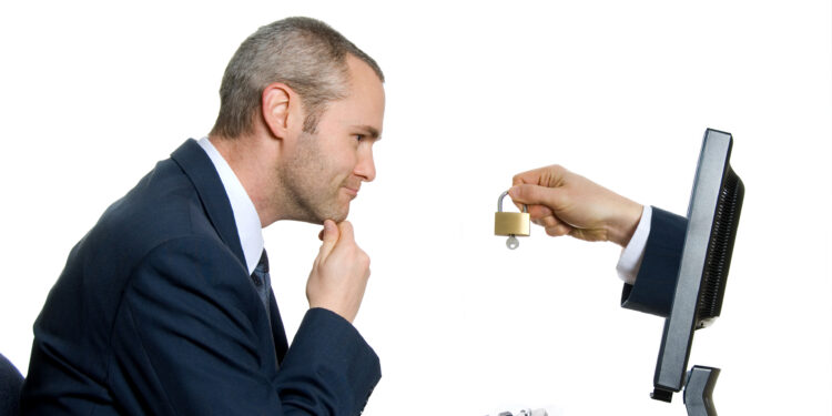 Comment communiquer en toute sécurité avec l’administration fiscale ?