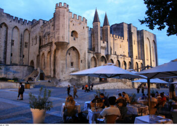 Bilan économique 2021 en Paca : le soleil est là, mais la lune n’y est pas