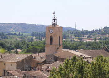Roquemaure : balade et dégustation de vin