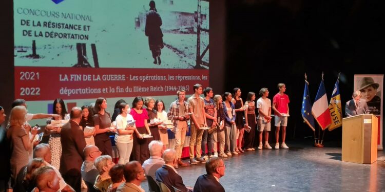 86 élèves vauclusiens récompensés au Concours national de la résistance et de la déportation