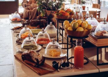 Crillon-le-Brave, Adrien Brunet dirige La table du Ventoux et la Madeleine