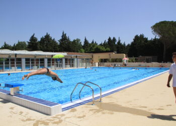 Villeneuve-lès-Avignon : réouverture du bassin extérieur de la piscine Camille-Muffat