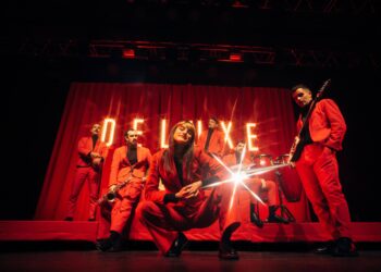 Les humoristes D’jal et Zize et le groupe de musique Deluxe débarquent à Apt