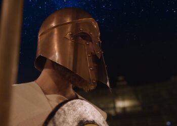 ‘Nîmes, cité des Dieux’ : le spectacle mythologique et historique aux Arènes