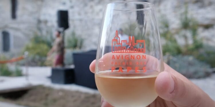 Des soirées au Palais des Papes et au Pont d’Avignon tout le mois d’août