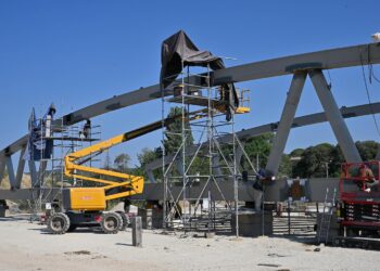 Pertuis : la charpente métallique du pont de la RD973 sera posée ce jeudi