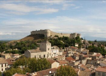Villeneuve-lès-Avignon, tous les vendredis, venez découvrir la ville à travers ses monuments…