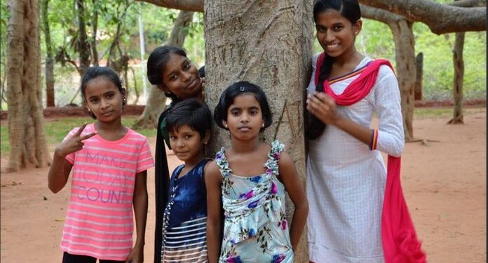 Arles, ‘invitation à un diner indien’ comme si l’on était à Chandigarh