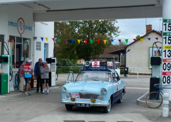 N’oubliez pas le coup d’œil dans le rétroviseur !