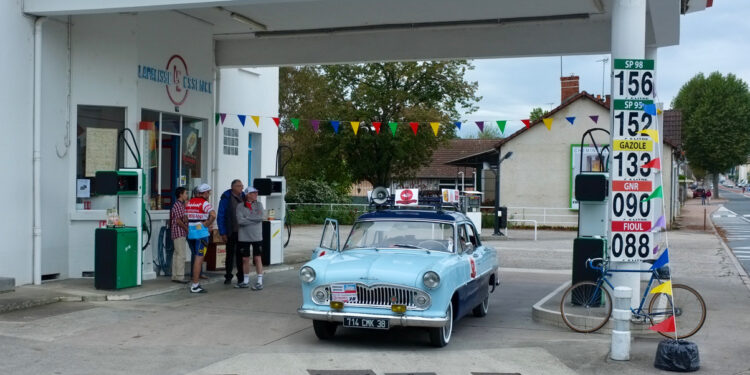 N’oubliez pas le coup d’œil dans le rétroviseur !