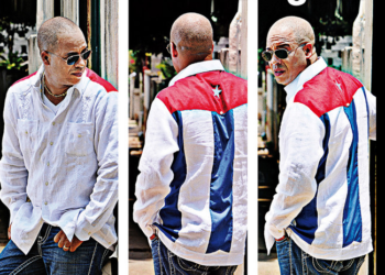 Salsa cubaine à Mazan dans la belle salle de la Boiserie