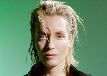 Jeanne Added en concert aux Passagers du Zinc de Châteaurenard